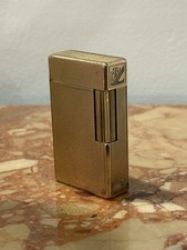 Trés joli briquet - trés,