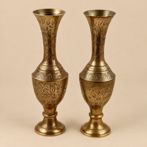 Paire vases laiton - vases,