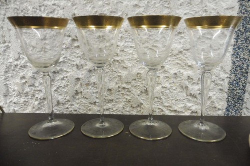 Vieux verres vin en - vin,