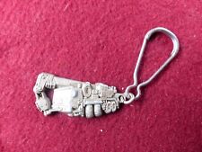 Metal keyring: Liebherr crane