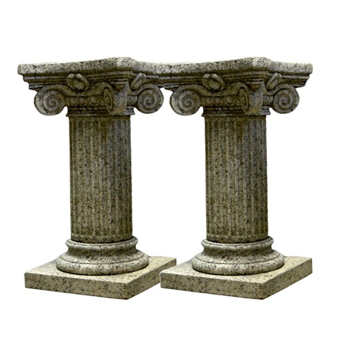 Pair columns with marble - of,