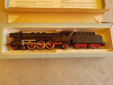 Märklin HO circuit, locomotives, wagons... (Vente en un seul lot)