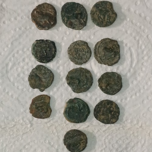 Lot 13petites pièces de - de,