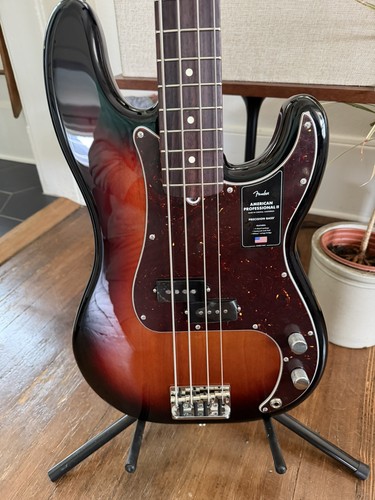 Fender american professional - american,