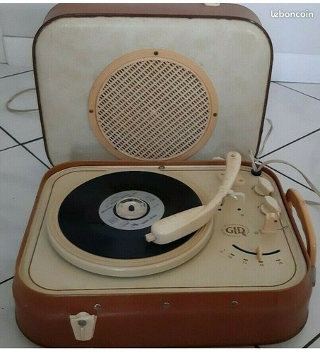 Tourne disque vintage