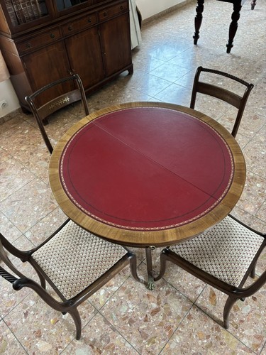 Table ancienne cuir et - en,