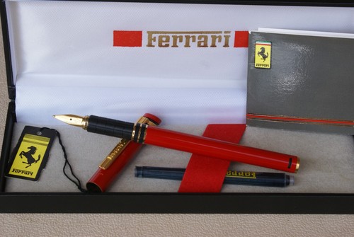 Magnifique stylo plume ferrari - magnifique,