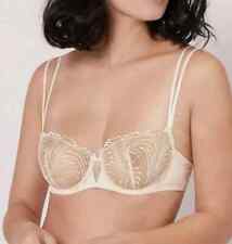 SOUTIEN-GORGE CORBEILLE SIMONE