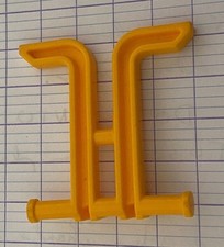 PLAYMOBIL PIECE TRIPOD SUPPORT OR OTHER YELLOW?
