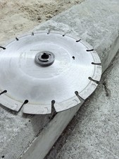 Disque diamant Hilti Standard Universal 125 mm – très bon état