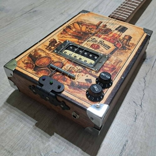 Cigar box guitar g 3 - guitar,