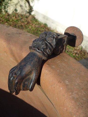 Ancien heurtoir porte en - porte,
