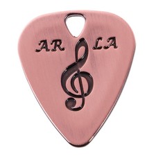 Médiator pour basse