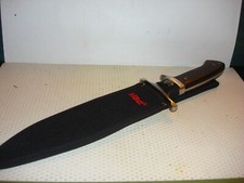 COUTEAU Marque Mtech USA