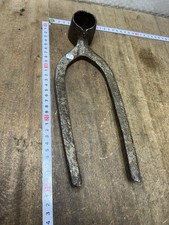 croc de jardinage  outil ancien jardin, agriculture Réf N.19 C