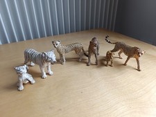Schleich 4 Leopards and 2 White Tigers