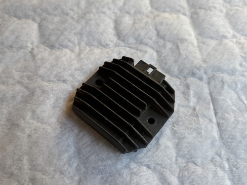 Regulateur peugeot 125 - regulateur,