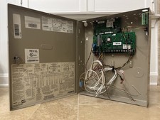 ADT SafeWatch Pro 3000 Wireless Alarm Security System 8 Zones