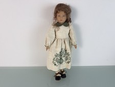 Poupée d&#039;artiste poupée de