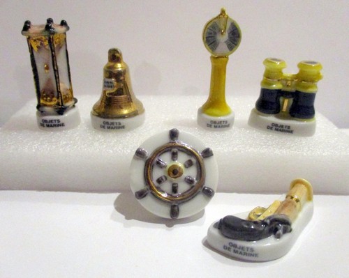 Fèves brillantes objets de - ,