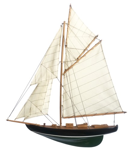 Yacht voile semi rigide - à,