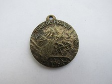 Old metal key fob - Tour de France 1966 - cycling bicycle - cycling race