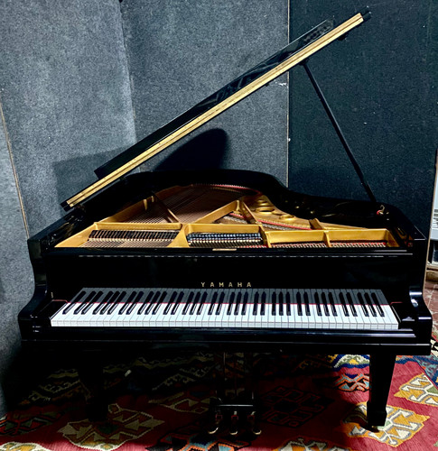 Yamaha piano acoustique - g2,