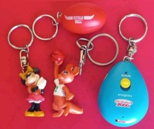 Lot De 4 Portes Clés Disney Kinder Walibi Buffalo Grill Coca Cola Bon Etat