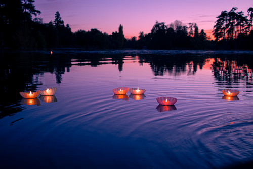 Lanternes flottantes