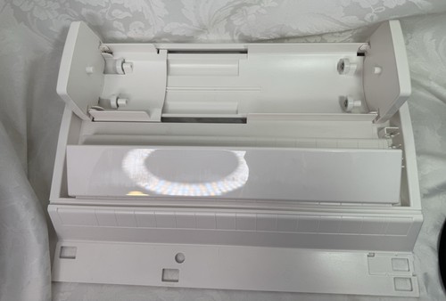 Silhouette roll feeder - silhouette, sd