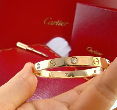 Cartier love classic bracelet - cartier,