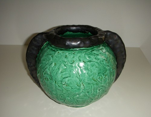 Vase boule signé - , j.massier