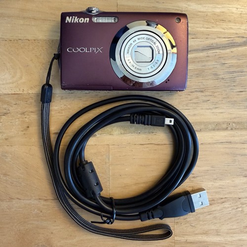Nikon coolpix s3000 - nikon,