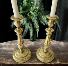 Paire De Grands Bougeoirs XIX EME En Bronze De Style Louis Philippe