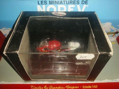 Moto wheels vitesse 24 - moto, 1/24