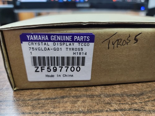 Oem yamaha zf597700 cystal - yamaha,