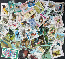 Lot de 50 Timbres différents