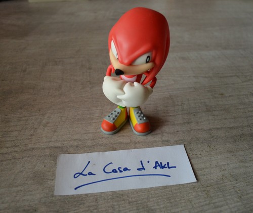 Figurine knuckles sega - knuckles, sonic