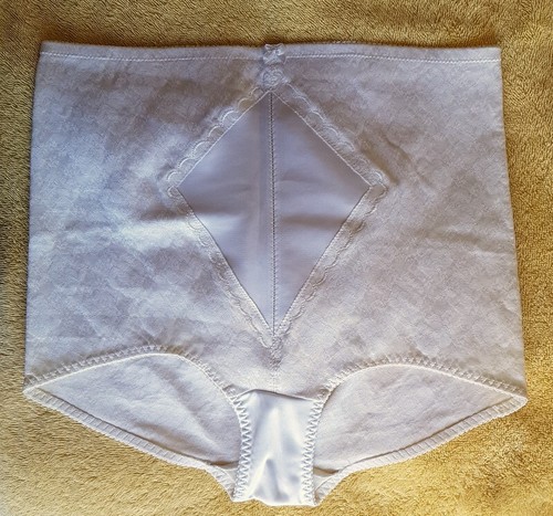 Culotte gainante blanche
