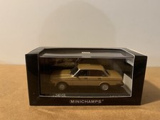 MINICHAMPS VOLVO 240 GL  1/43
