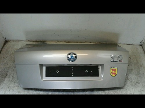 Malle hayon arriere skoda - arriere,