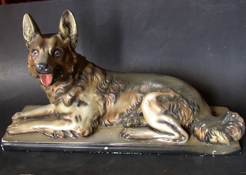Signed mdf plaster dog german - signed,