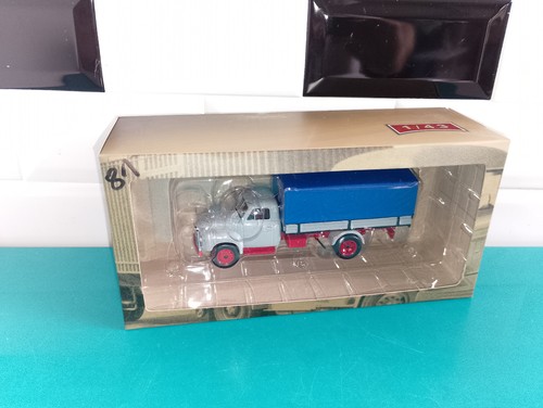 2903261 camions autrefois - 2903261, d'autrefois