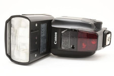 Flash à griffe Canon