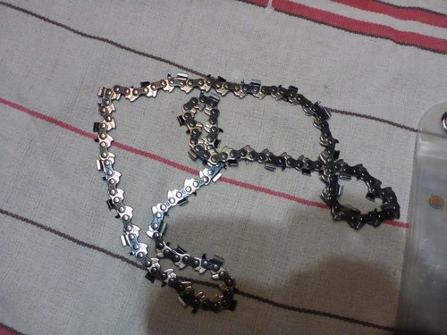 Chaine tronconneuse 30cm - , 1/4"