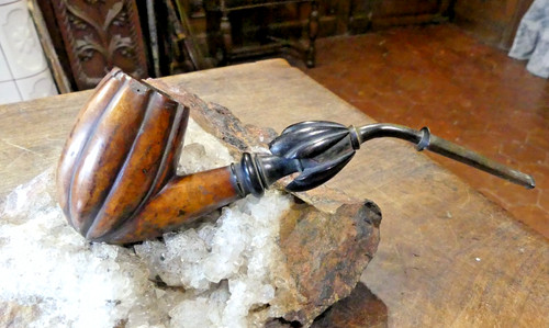 Grosse pipe bruyere avec - pipe,