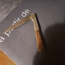 couteau de poche style