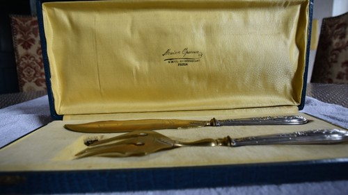 Couverts service pour - couverts,