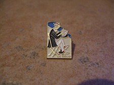 PINS  PAGNOL CINEMA LA TRILOGIE MARSEILLAISE MR BRUN  DERRIERE: SERIE 500 PC 