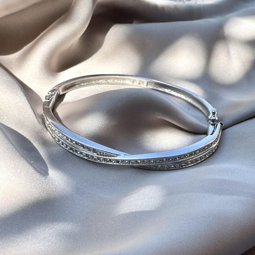 Bracelet jonc ouvrant